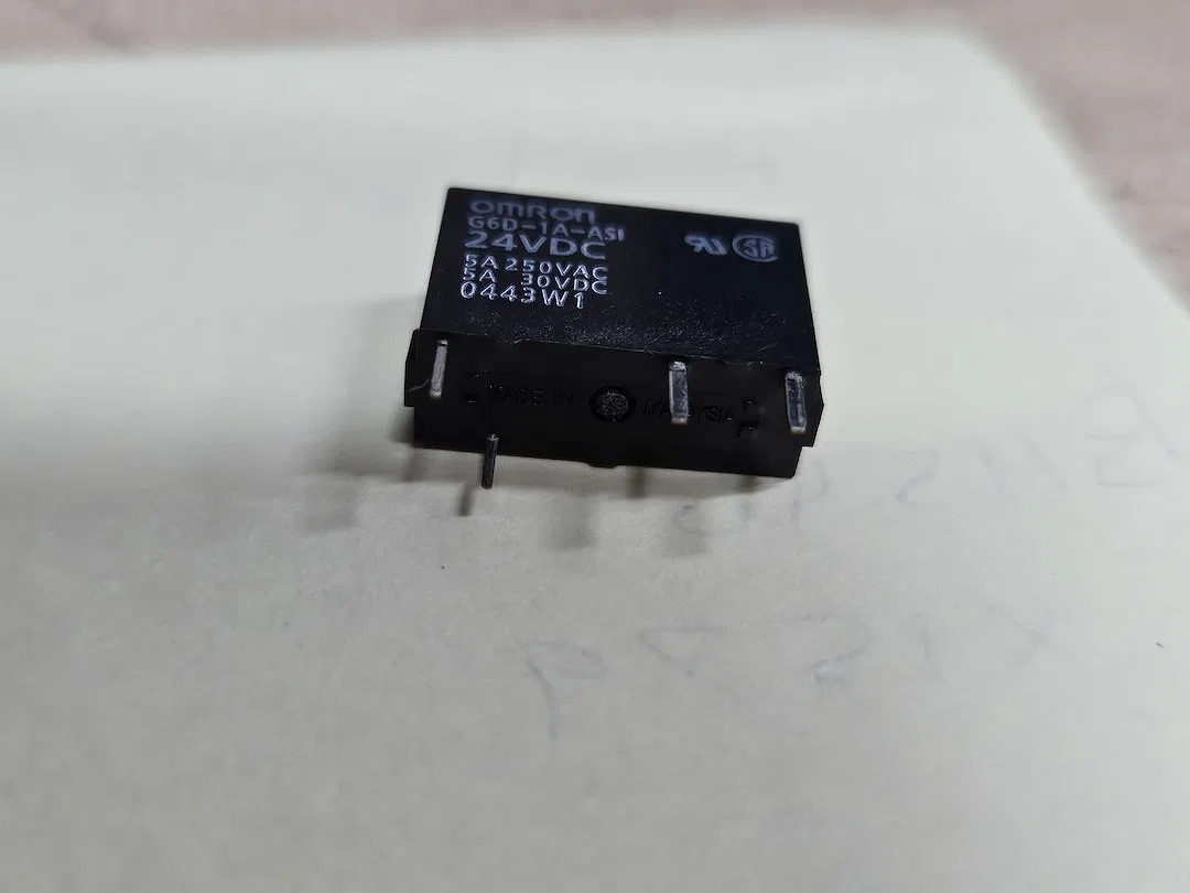 B11546 – LEWMAR Multi Purpose Relay, 24 Volt DC SPST-RS Relay - view 2